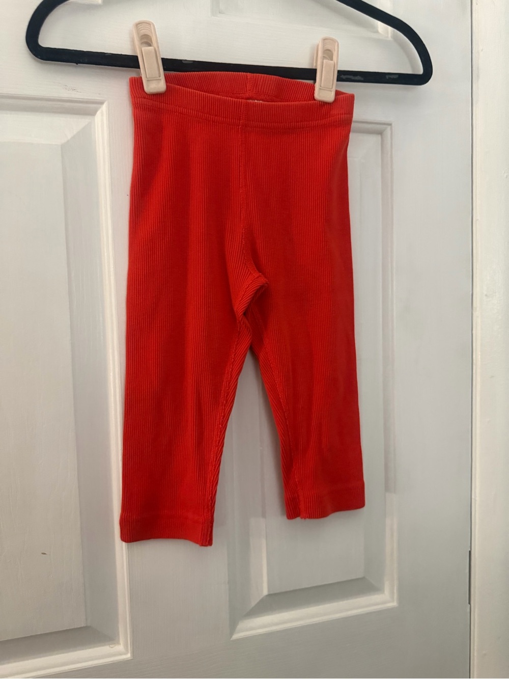Hanna Andersson Girls 5-6 Red Ribbed Cotton Capri Leggings